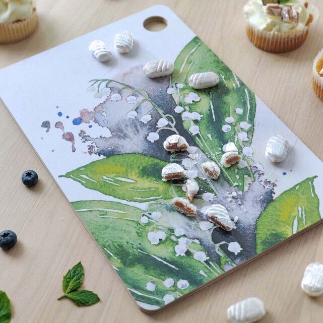 Kotimainen liikelahja Kissankello tarjotin omalla logolla Ester Visual