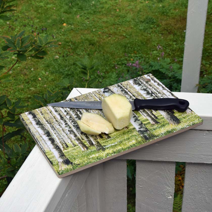 Liikelahja logolla Koivumetsä leikkuulauta Miiko design suomi