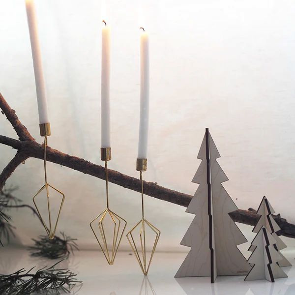 Nordische Weihnachtsdeko, Kleiner Holz Weihnachtsbaum für den Tisch, Finnische Weihnachtsdeko, The Finland Shop