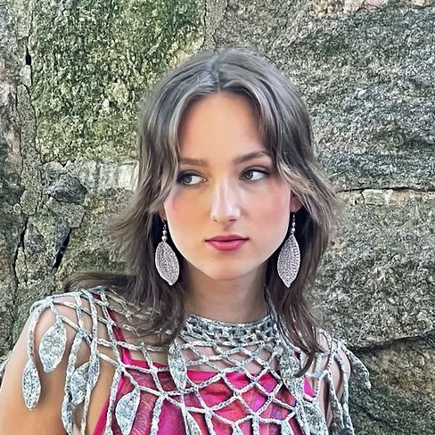 Blatt Design Ohrringe, Silber hergestellt in Finnland, Mai Niemi inspiriert bei Natur