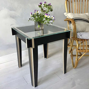 Suomalainen design pöytä lasipöytä musta puu maarit maria 