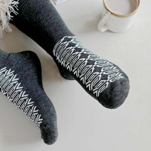 Merinovilla sukka sukat Suomessa tehty Louhi Miiko villasukka